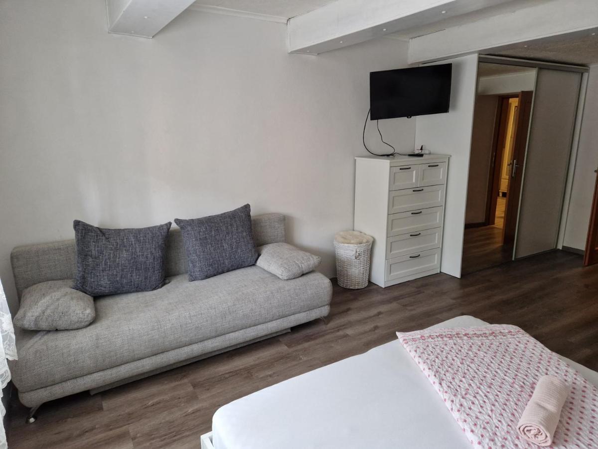 Apartmany St. Maria Старе Гори Екстер'єр фото